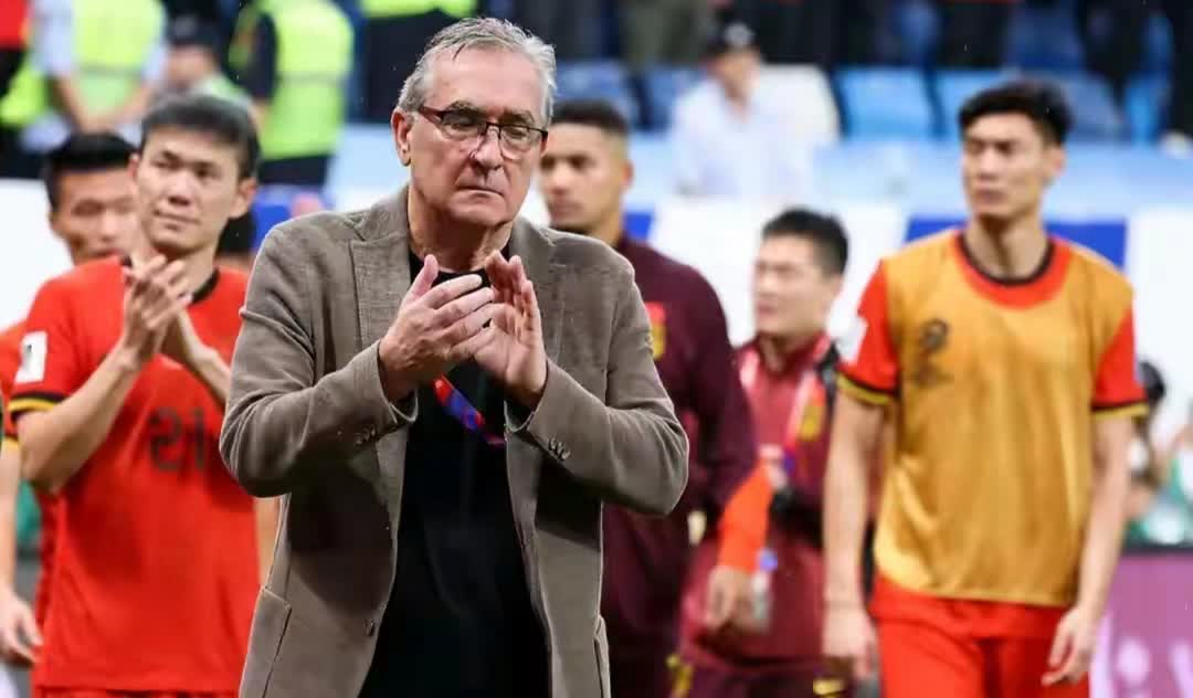 窗口期葡超焦点战;国际米兰远射贴柱;管理层满意;临场指挥获称赞 窗口期葡超焦点战;国际米兰远射贴柱;管理层满意;临场指挥获称赞