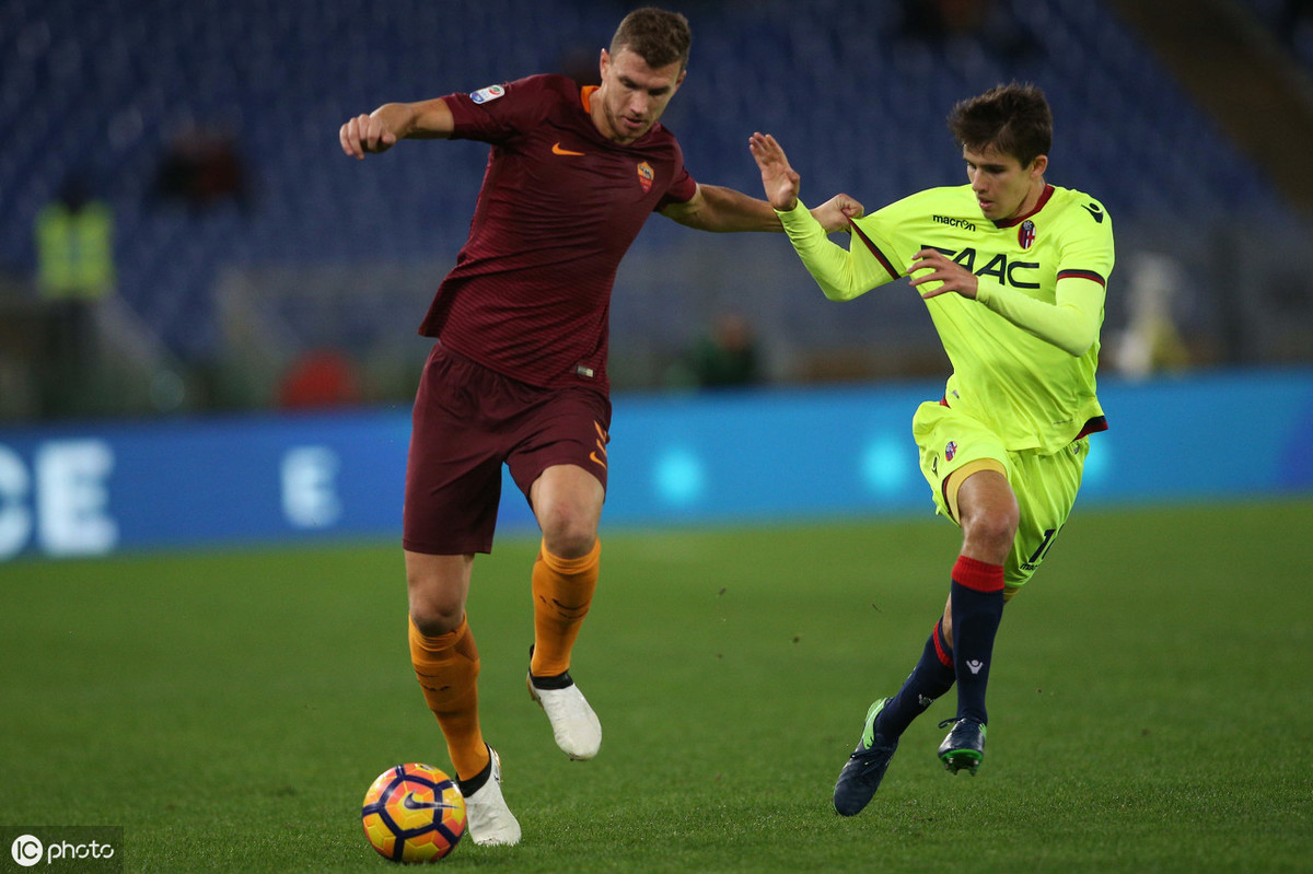 塞维利亚冲刺阶段队长鼓劲;志在意甲名次提升;赛场秩序良好;赛季目标并未改变的简单介绍 塞维利亚冲刺阶段队长鼓劲;志在意甲名次提升;赛场秩序良好;赛季目标并未改变的简单介绍